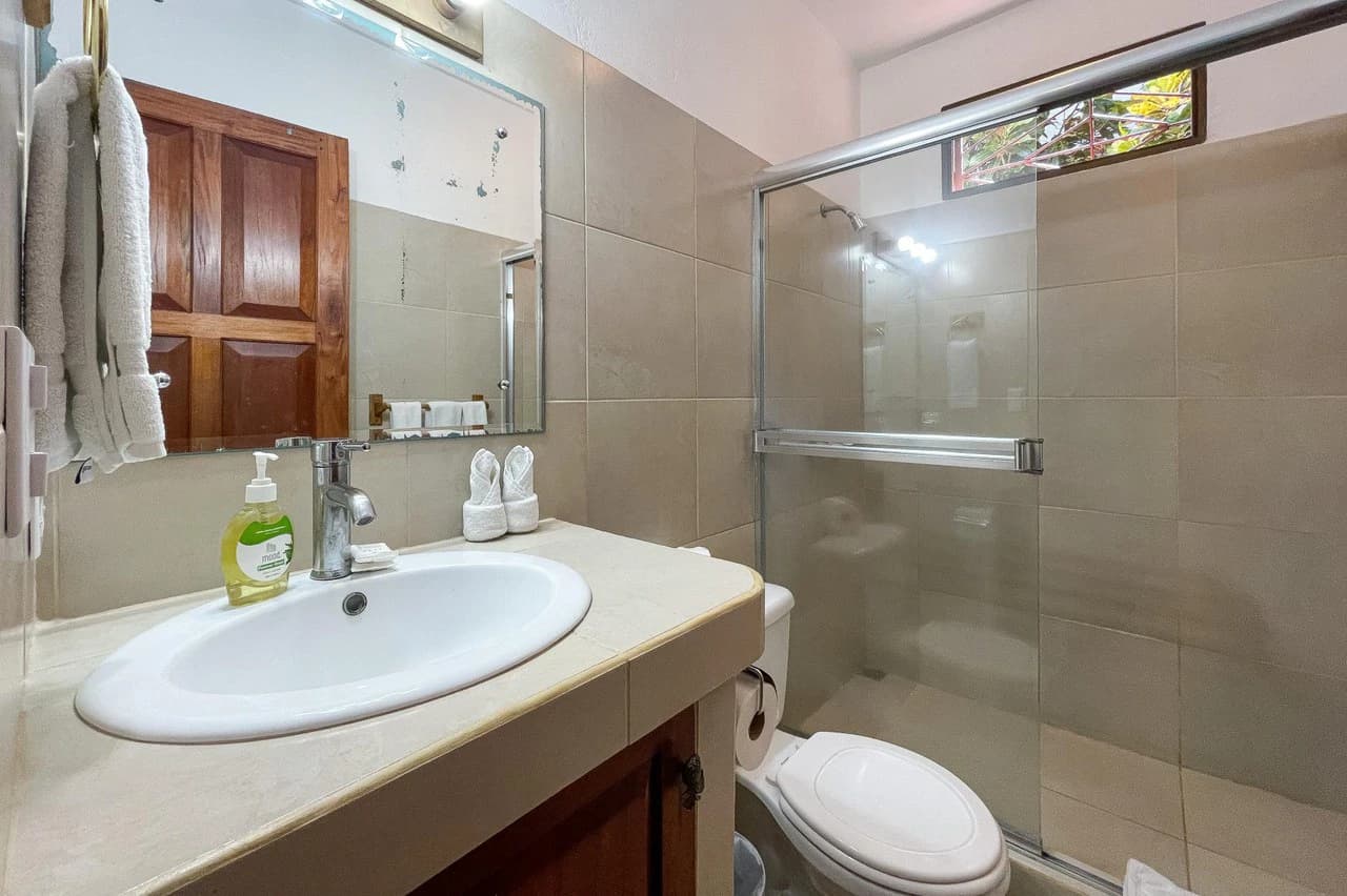 Manuel Antonio 3 bedroom- 3 bath with pool in Gated Development - photo 55
