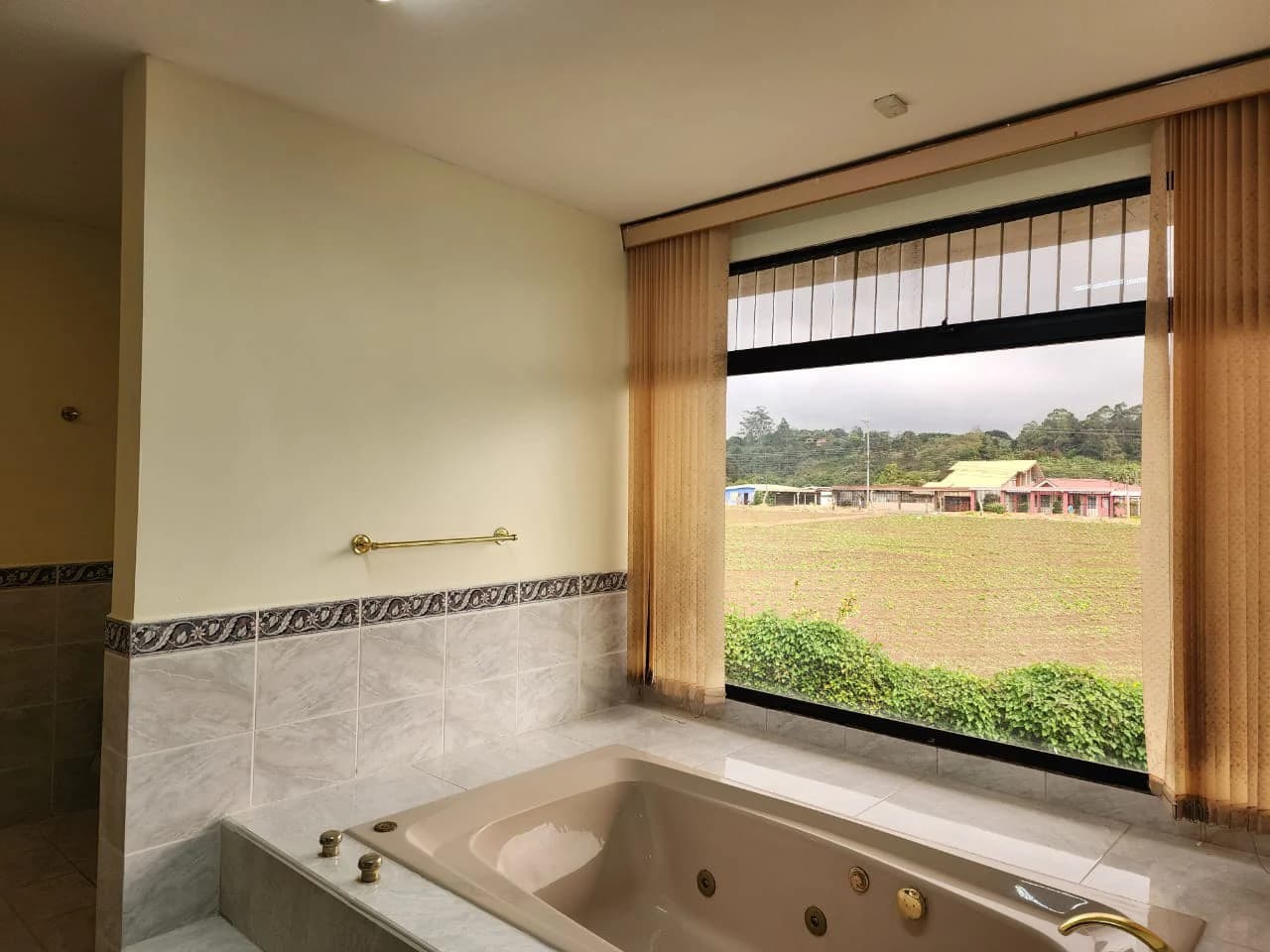 Villa For Sale in San Luis - photo 36