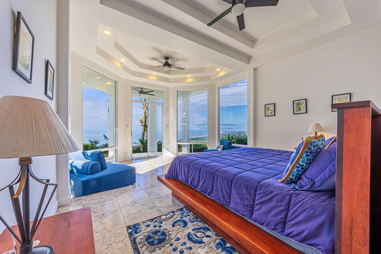 17 ACRES – 5 Bedroom Grand Estate, Guest House, SPECTACULAR VIEWS!!! - photo 17