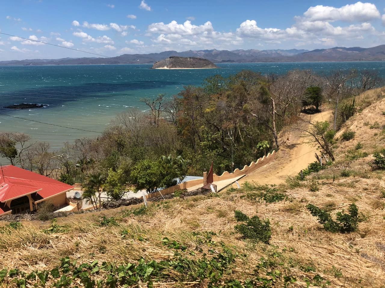 Prime ocean view property for sale, just 70 meters from the public beach area - photo 10