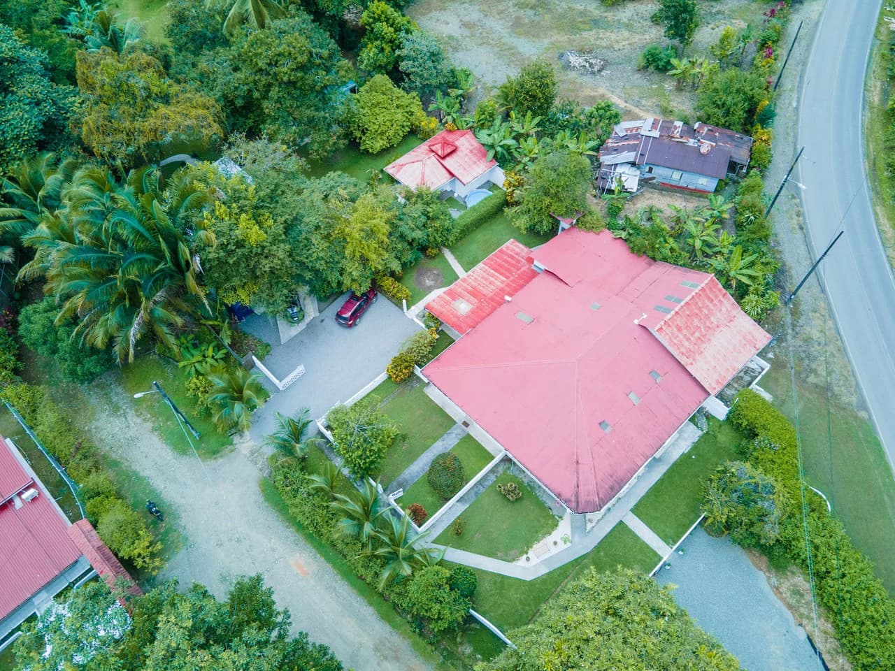 0.81 ACRES – Turn-Key Riverside Business & 3 Bedroom Home Near Dominical!!!: Near the Coast and Riverfront Hotel/Resort/Hostel For Sale in Dominical