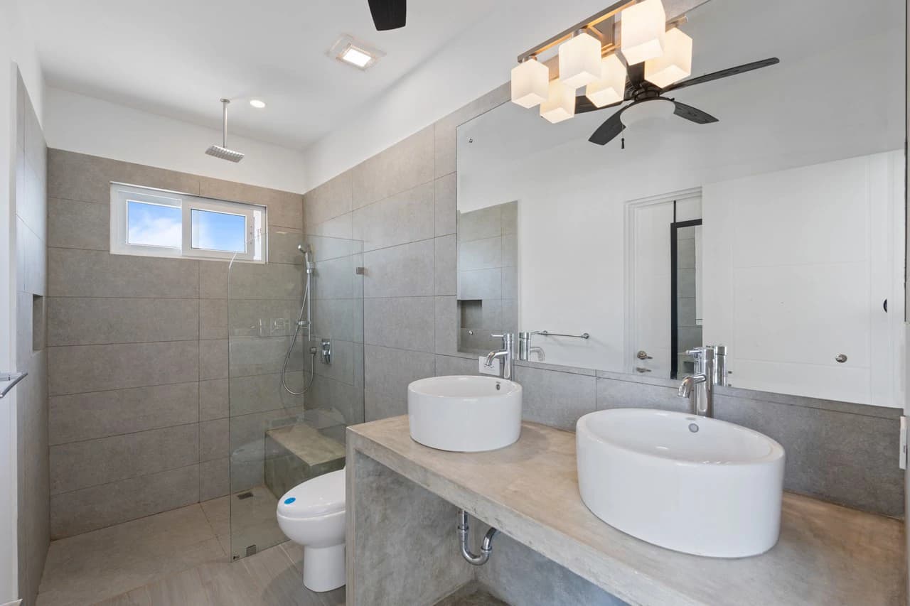 The Point 20: Modern Elegance Meets Coastal Serenity – Home for Sale in Playa Avellanas! - photo 14