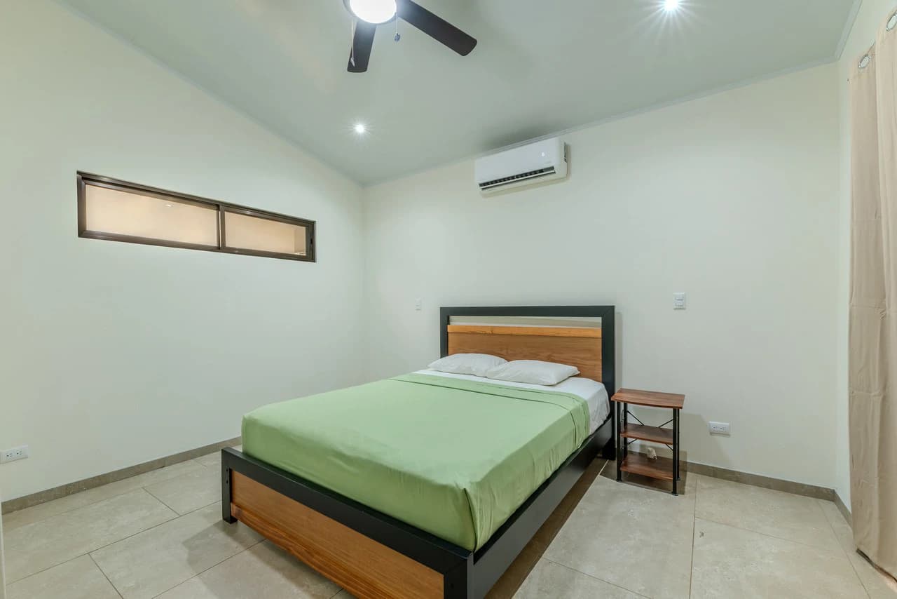 Modern 3-Bedroom Home Near Marino Ballena National Park – Central Uvita - photo 12