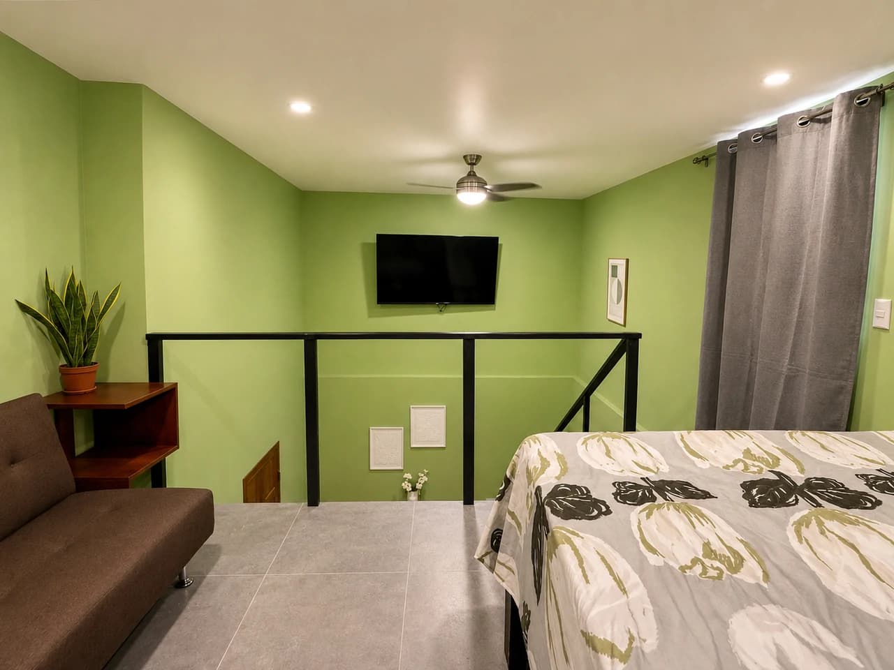 2-Bedroom Home with 3 Fully Furnished Apartments In Puerto Jimenez - photo 20