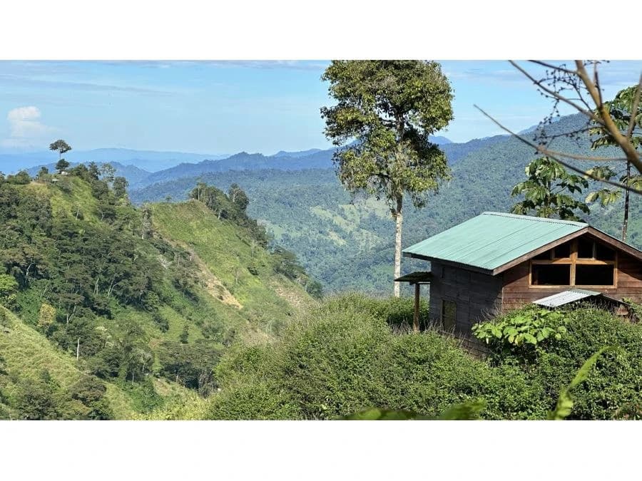 BEAUTIFUL MOUNTAIN VIEW FINCA WITH CABIN IN RIO NUEVO