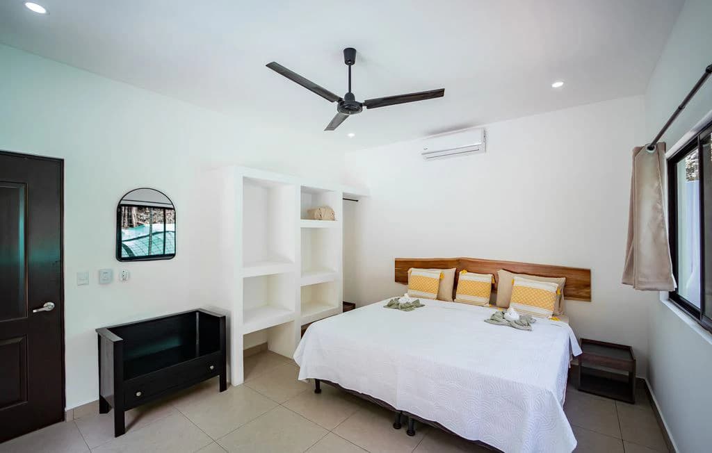 Casa Quetzal del Bosque: Turnkey Tropical Living with Income Potential – Just 5 Minutes from Carrillo Beach - photo 8