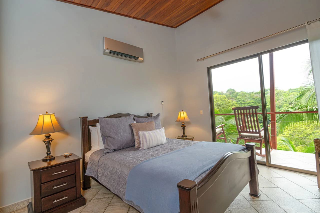 Casa Serenidad, Nature Lover's Dream Villa: Mountain House For Sale in Manuel Antonio - photo 12