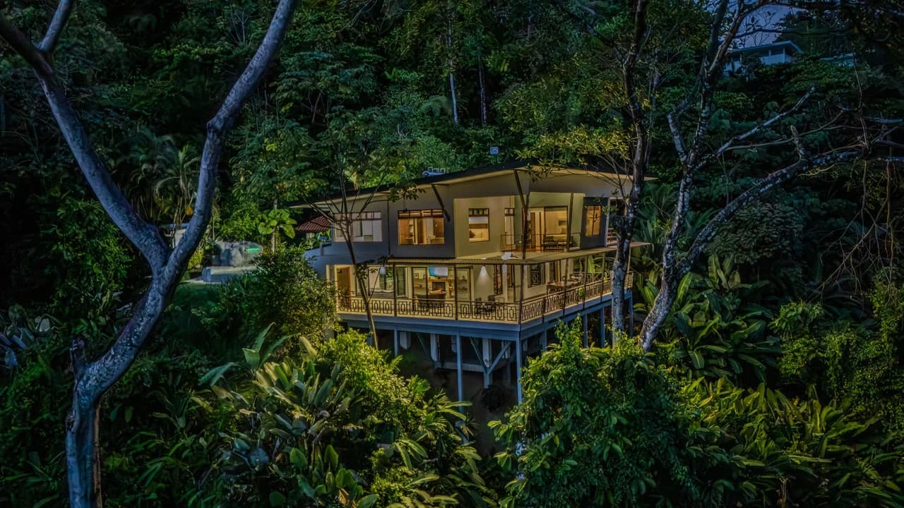 Casa La Roca, Whale's Tail 3 Bedroom Home In Uvita!: Mountain House For Sale in Uvita - photo 9