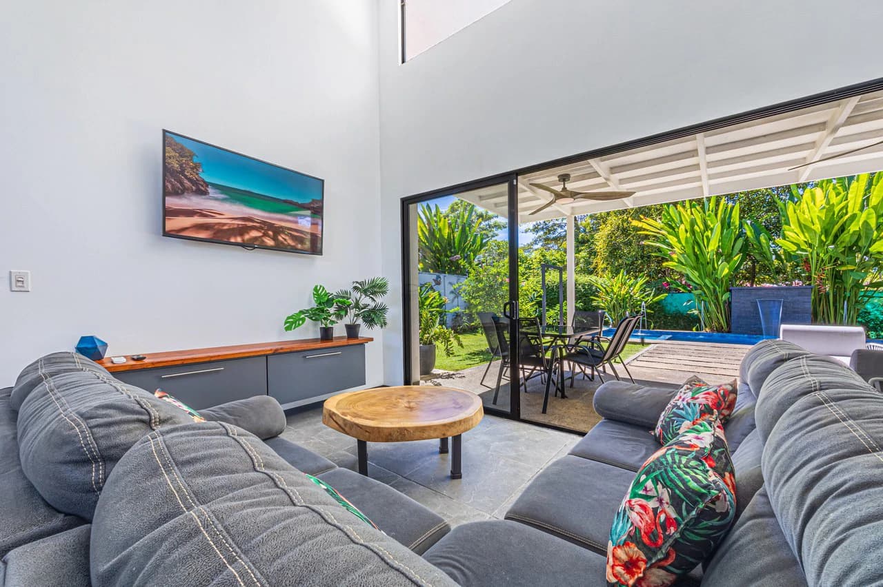 Tropical Modern Residence near Marino Ballena National Park - photo 14