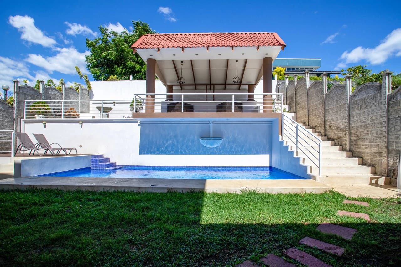 House For Sale in Puente de Piedra - photo 7