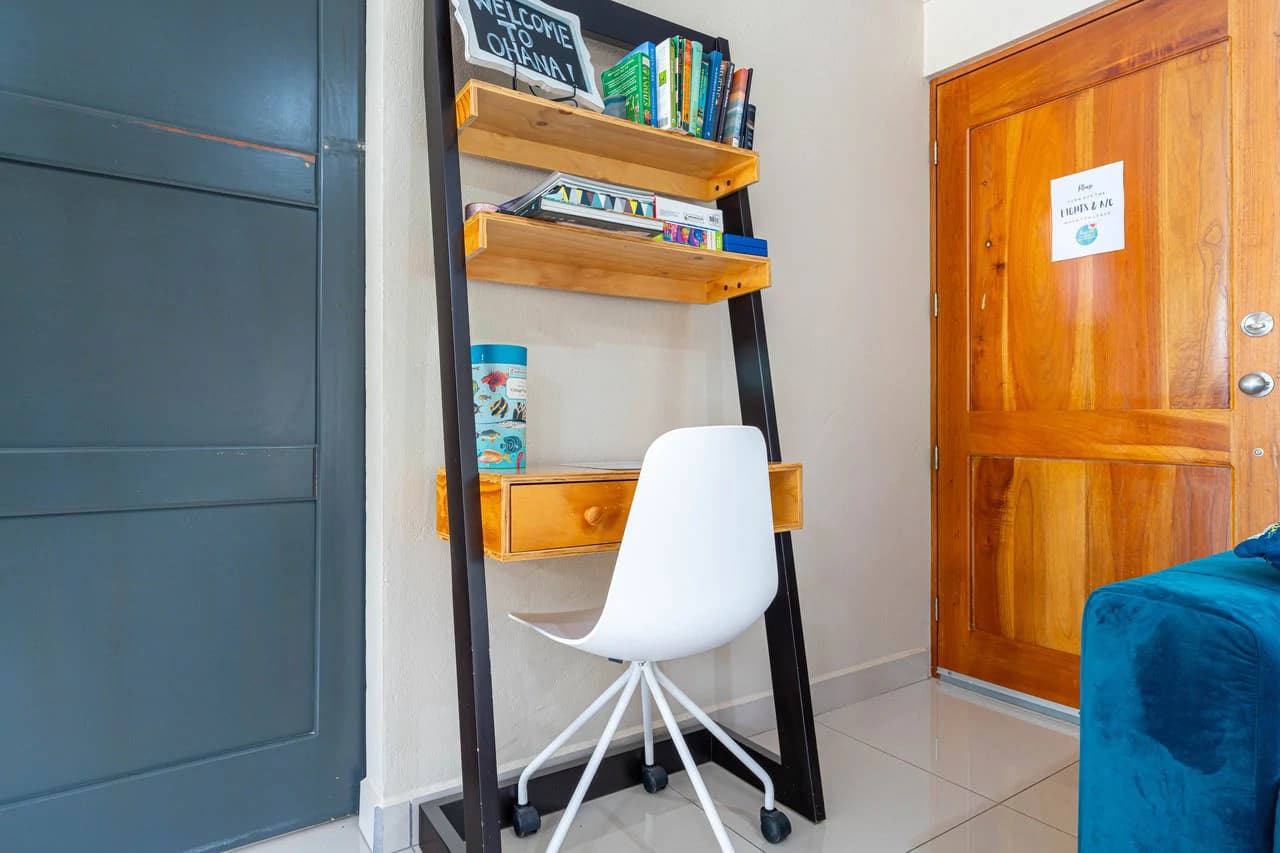 3 Bed Main Home with Two Rental Villas, Walk to Beach in Uvita! Fantastic Location! - photo 53