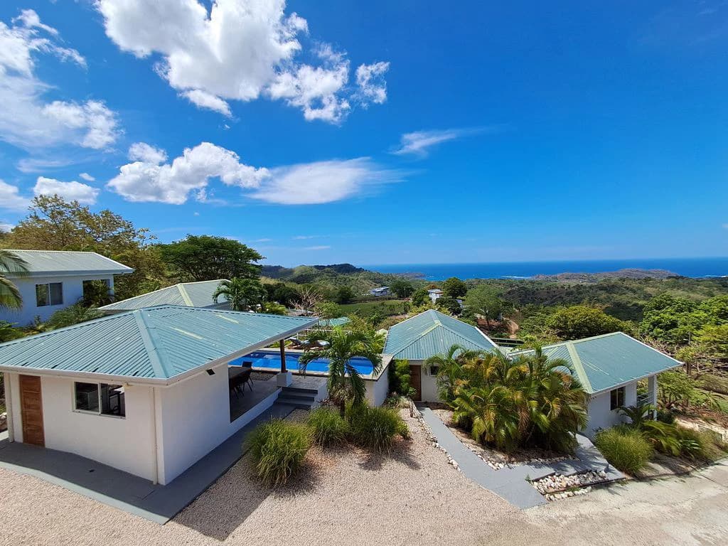 Las Estrellas de Samara: HOTEL LA PAZ -Breathtaking Ocean View Lodge – ideal for yoga and wellness retreats