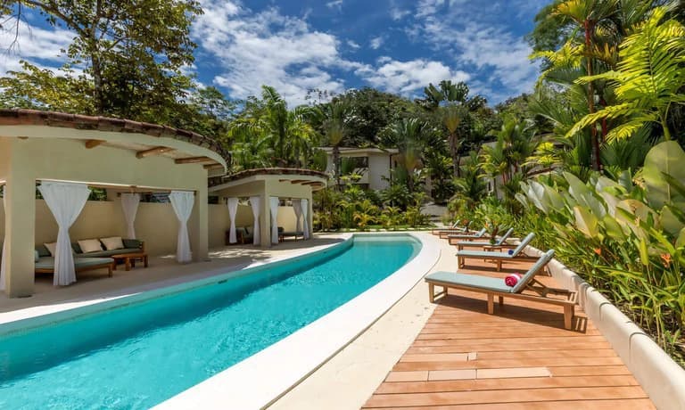 VILLA #1: Live or invest in a property that has it all: the perfect harmony between luxury and nature - photo 13