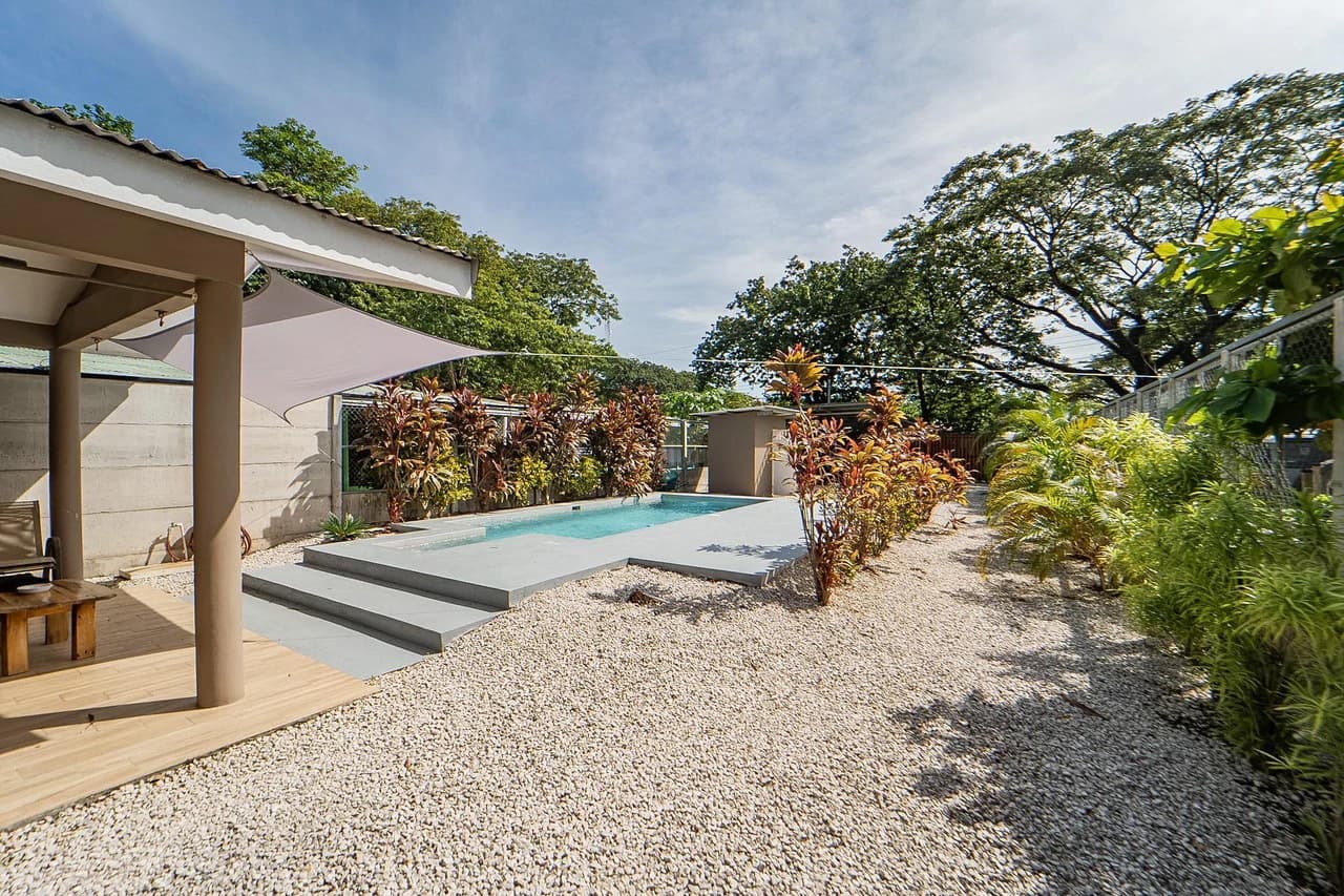 Casa León: Charming 3BR Home w Pool in Town - photo 20