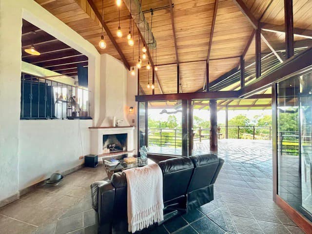 Colonial-Contemporary House with Retractable Star Roof, Guest House, and Panoramic Views - photo 19