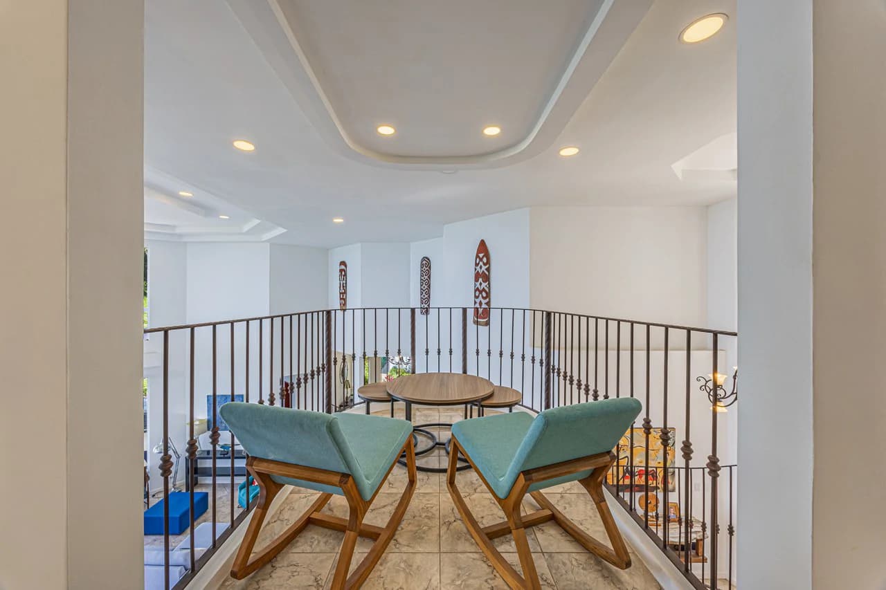 17 ACRES – 5 Bedroom Grand Estate, Guest House, SPECTACULAR VIEWS!!! - photo 14