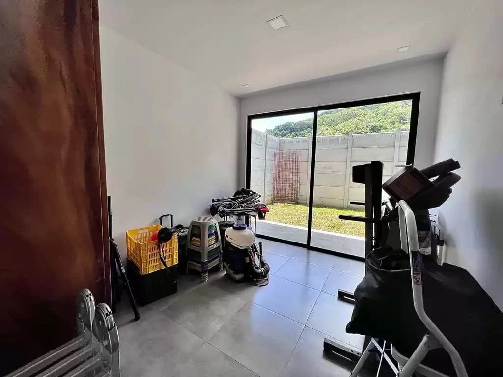 The house in a gated community is for sale in San Isidro - photo 3