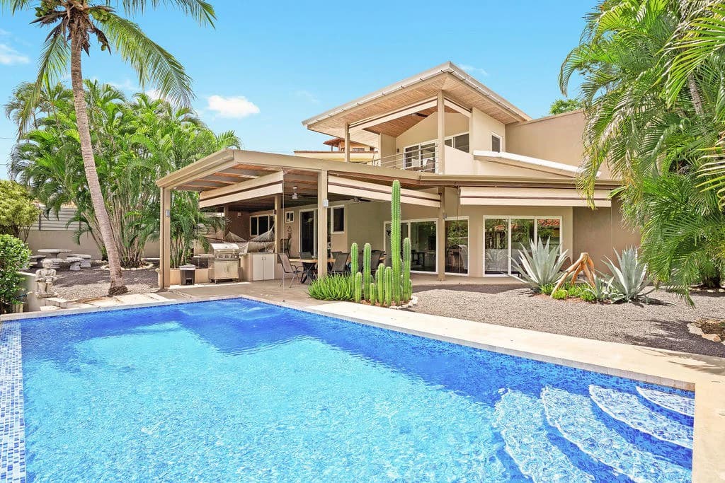 Casa Amani: Luxury Ocean-View Estate & Investment Opportunity in Tamarindo!