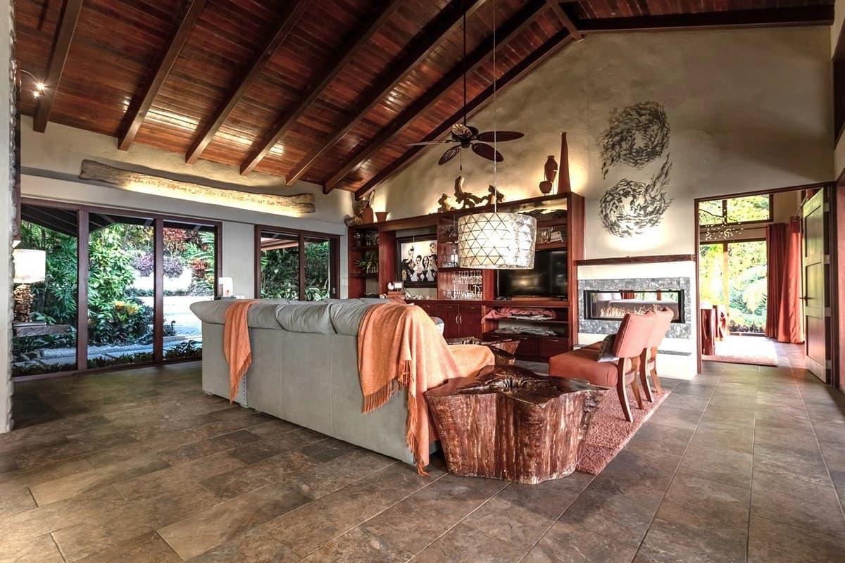 4.6 ACRES – 4 Bedroom Ultra-Private Oceanview Luxury Estate Surrounded by Rainforest!!! - photo 41