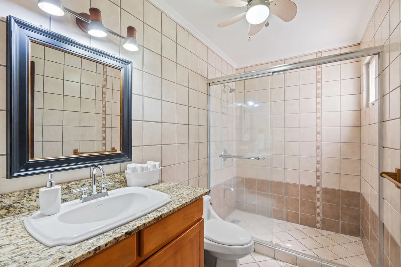 Surfside Tower 105: Bright Ground-Floor Condo – Just Steps to the Beach - photo 10