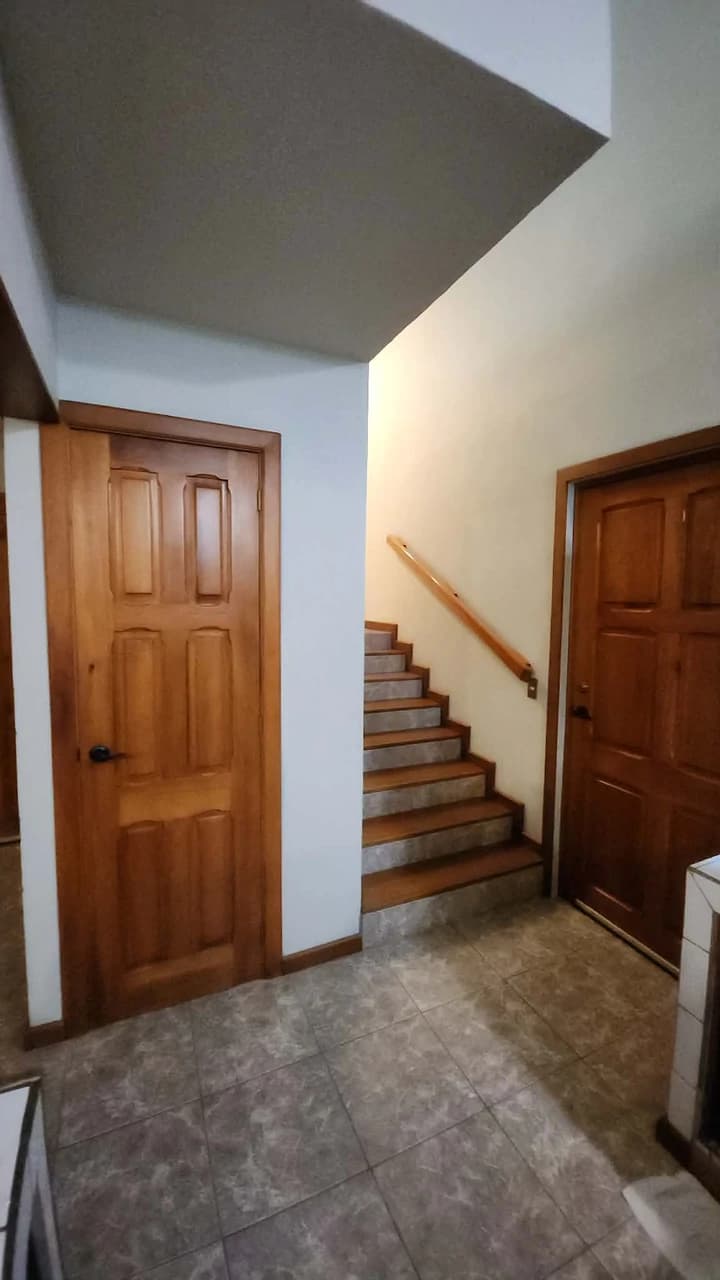 2 Bedroom home with lake and volcano view - photo 20