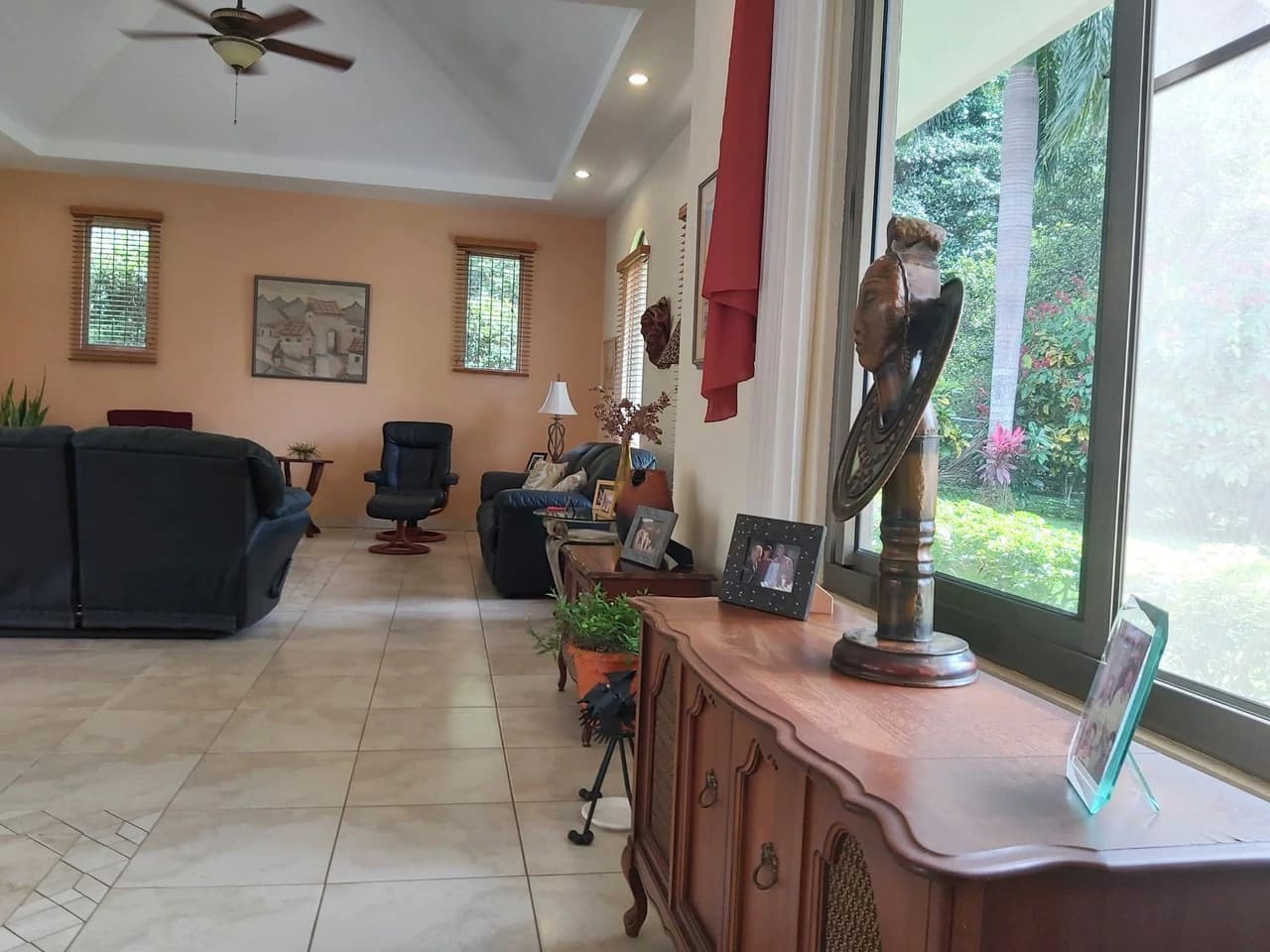 Countryside and Near the Coast House For Sale in Higuito - photo 19