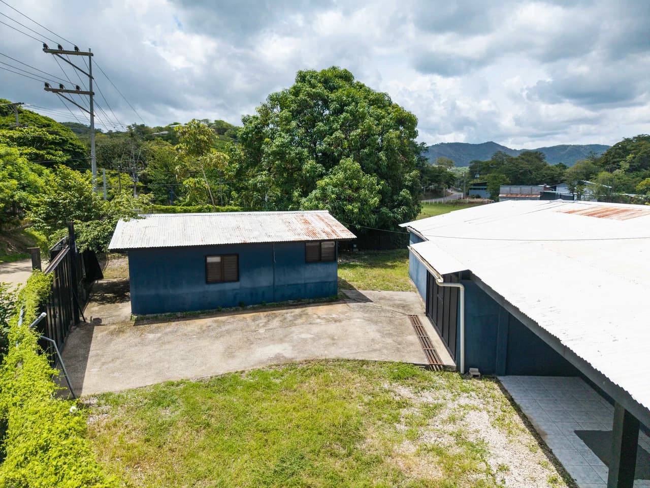 Potrero Fixer Upper: Fully Serviced 500 m² Lot - photo 12