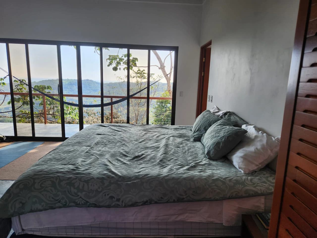1.97 ACRES – 3 Bedroom Home With Pool, 360 Degree Mountain And Ocean View!!!!: Near the Coast and Mountain House For Sale in Platanillo de Dominical - photo 16