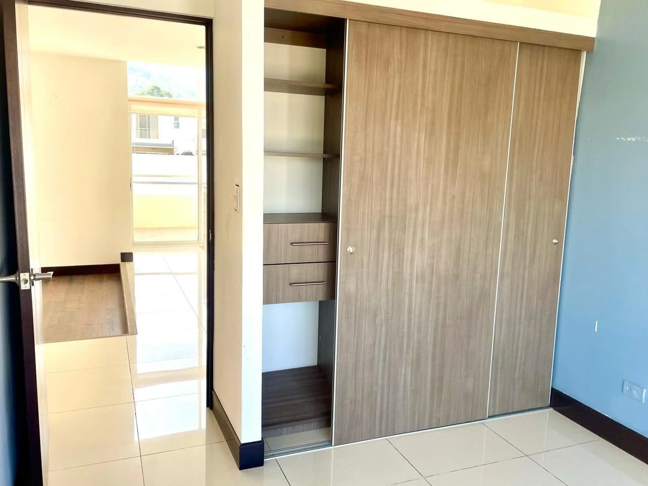 Mountain view house for sale 3 bedrooms Santa Ana Costa Rica - photo 17