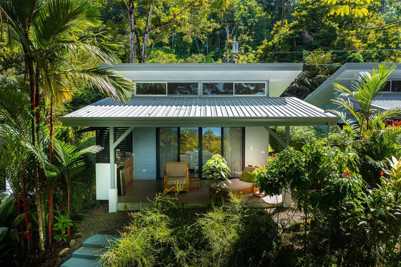 Estate Property in Escaleras, Multi-Use, Residential/HOTEL/Commercial - photo 8