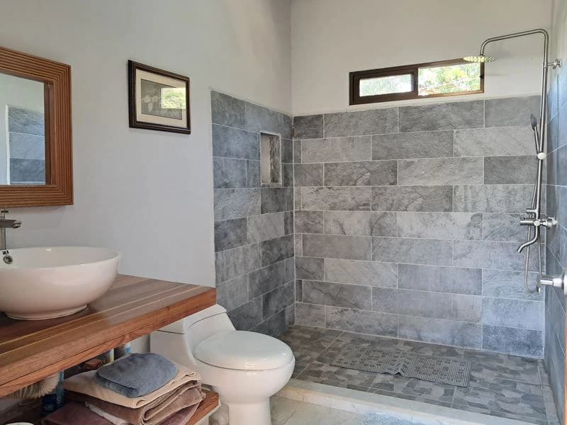 Casa Teresita: Charming 3-Bedroom Home with Garden – 15 Minutes from Sámara - photo 10