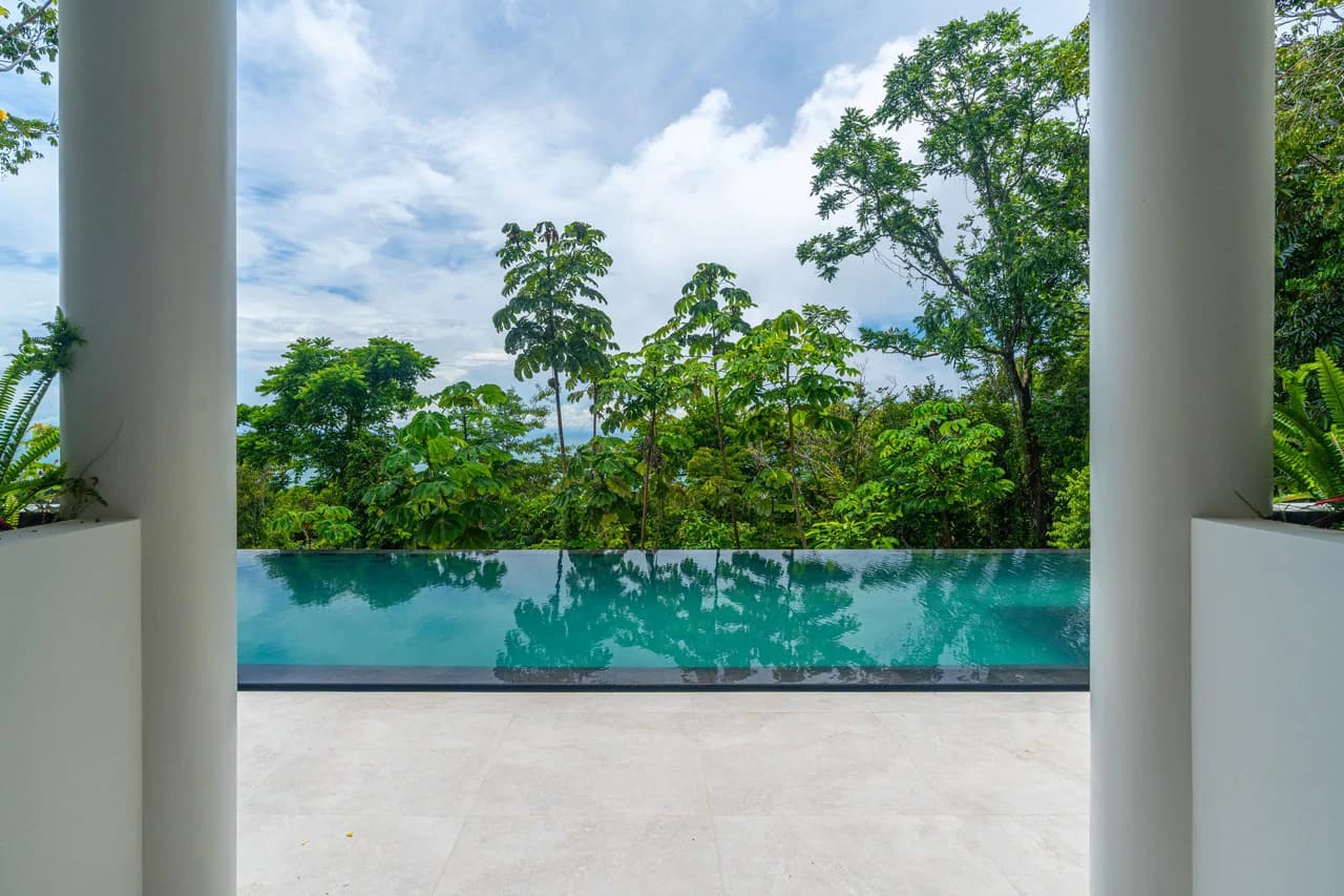 Acqua Blu: Mountain House For Sale in Escaleras - photo 87