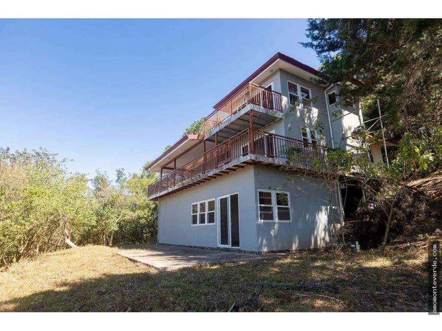 5-Acre Property with 2 Houses and Stunning Nicoya Gulf Views CE0324: 5-Acre Monteverde Retreat with Two Homes and Stunning Gulf of Nicoya Views – Ideal for Eco-Projects or Private Living - photo 34