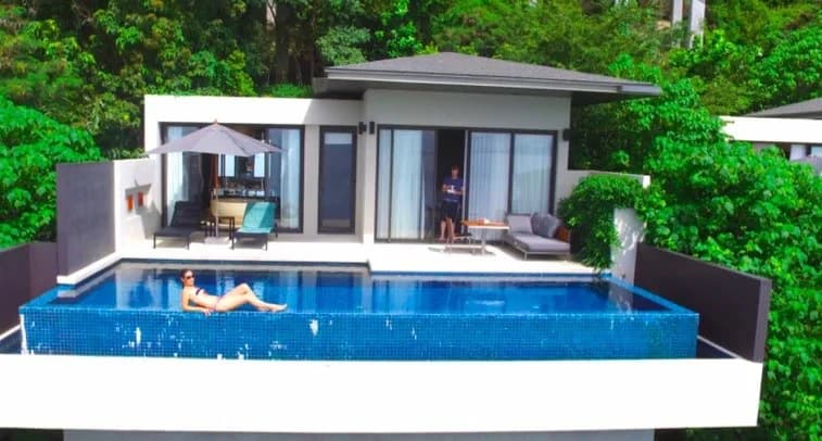 Colibri: Your Bespoke Dream Home with 3 Bedrooms, 3 Bathrooms, an Infinity Pool, and Breathtaking Ocean Views. Plus, a Separate 1 Bedroom, 1 Bathroom Guest House with a Kitchenette for Sale in Paquera