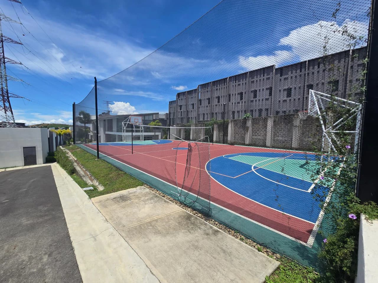 House for sale in Blue Condominium - photo 28