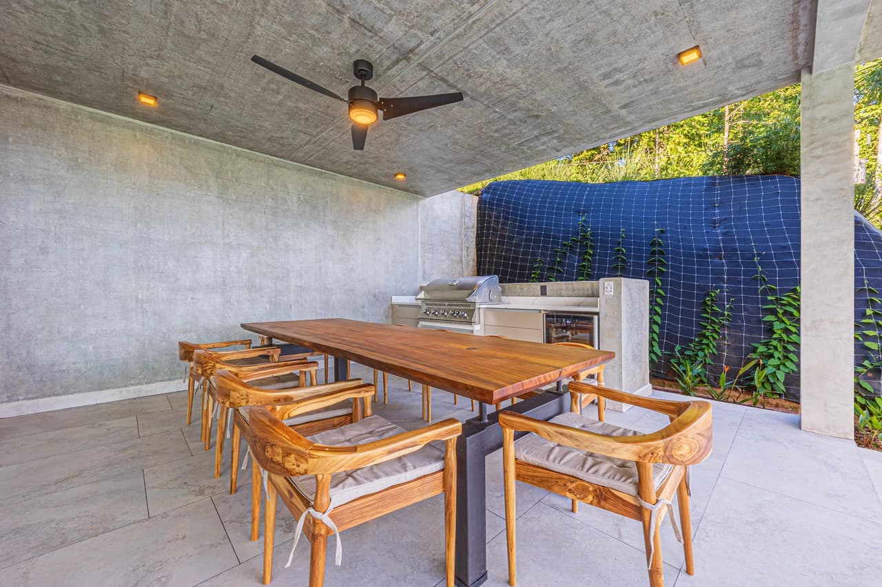 A True Estate Beyond Compare, Ocean Views For Miles: Mountain House For Sale in Uvita - photo 42