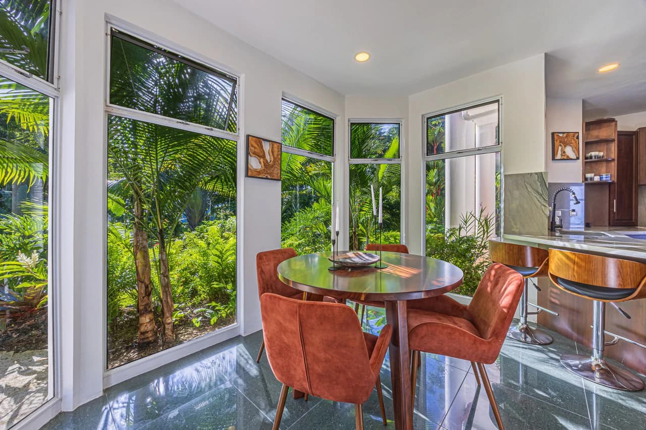 17 ACRES – 5 Bedroom Grand Estate, Guest House, SPECTACULAR VIEWS!!! - photo 11