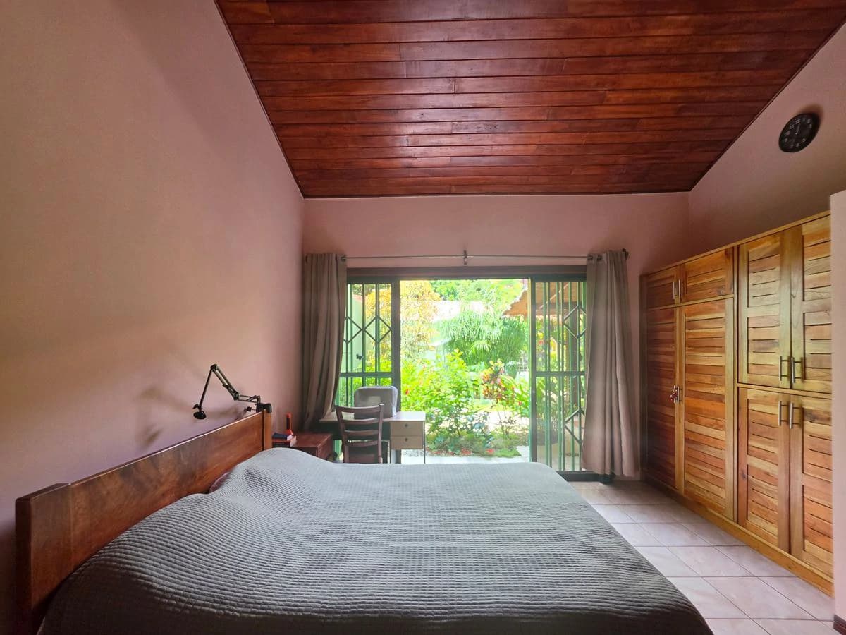 Casa Julia: A Rare Opportunity in the Heart of Sámara – Home with Commercial Space or Expansion Potential - photo 21