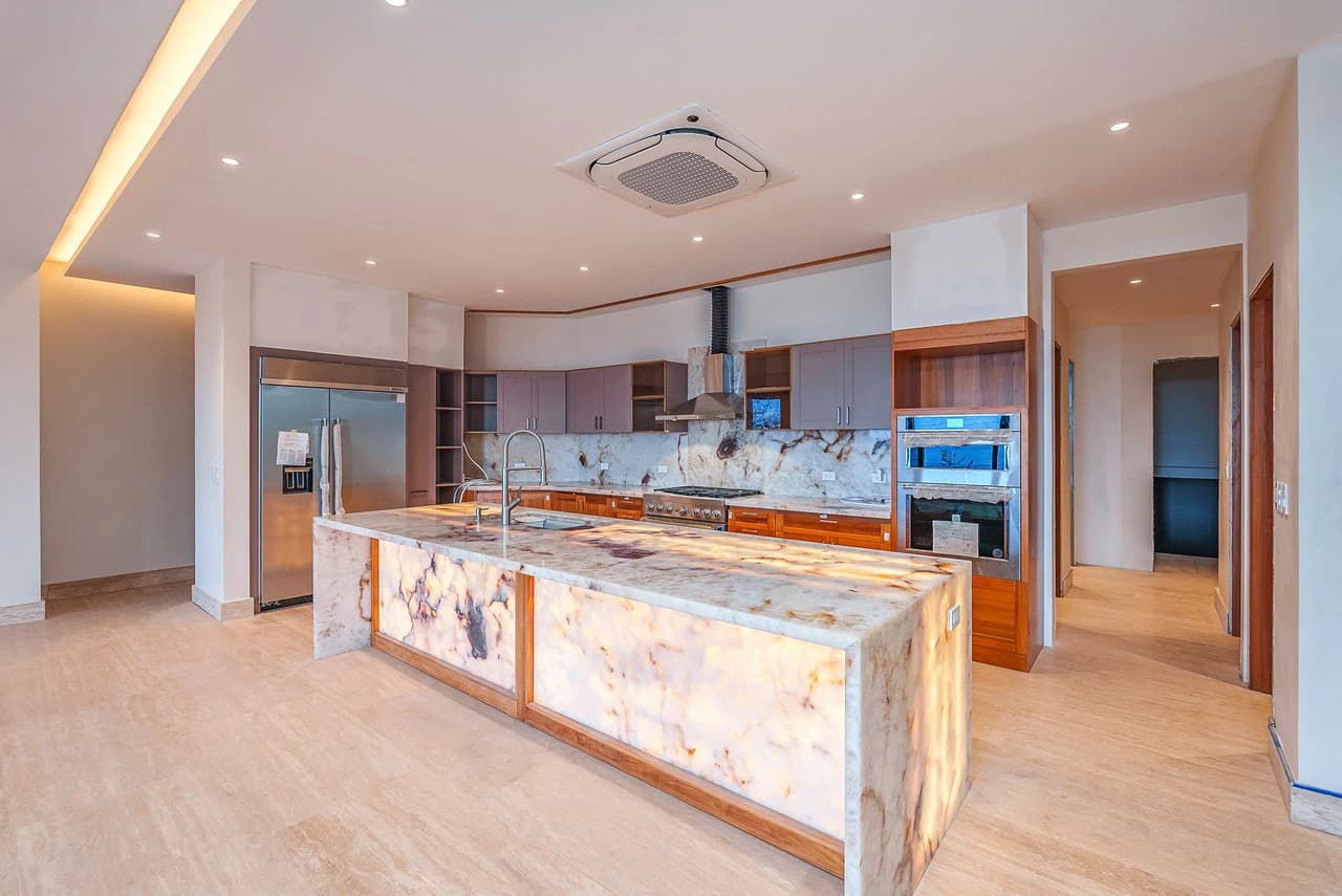 El Palacete Flamingo: 7BR Luxury Home with Vast Ocean Views - photo 32