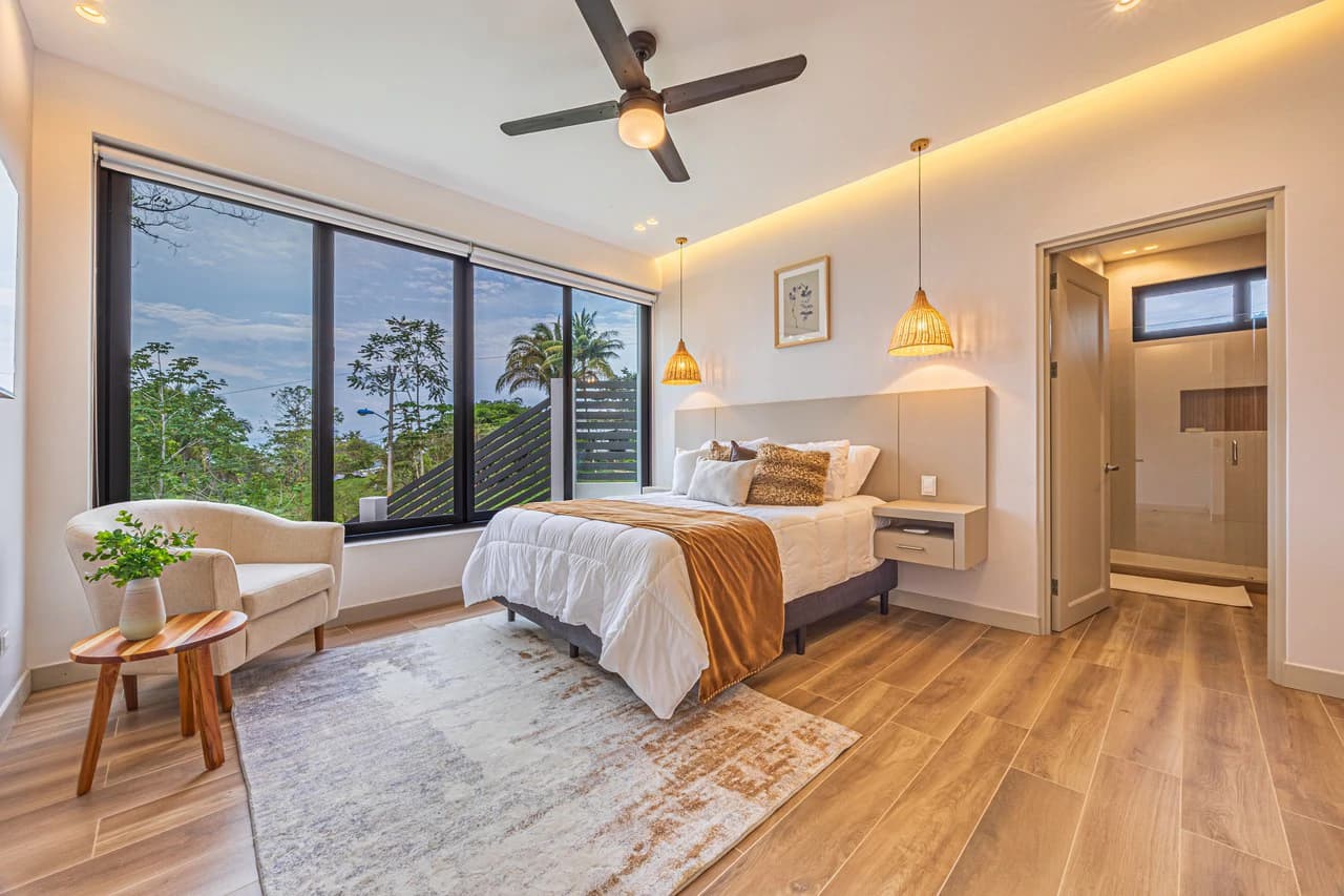 Luxury, Comfort & Investment Potential – Ocean-View Home in Uvita - photo 19