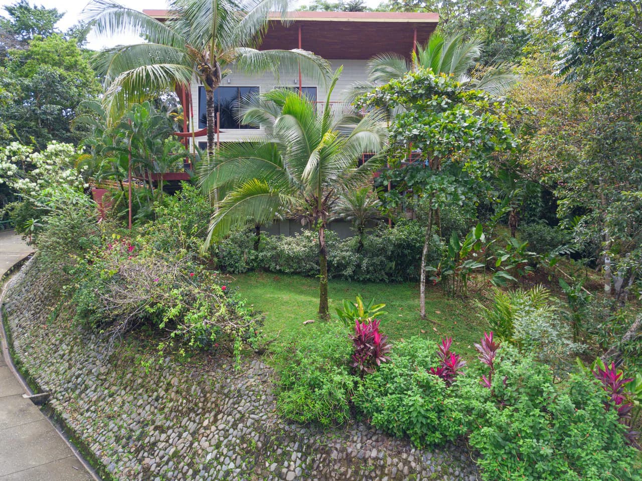 Casa Serenidad, Nature Lover's Dream Villa: Mountain House For Sale in Manuel Antonio - photo 26