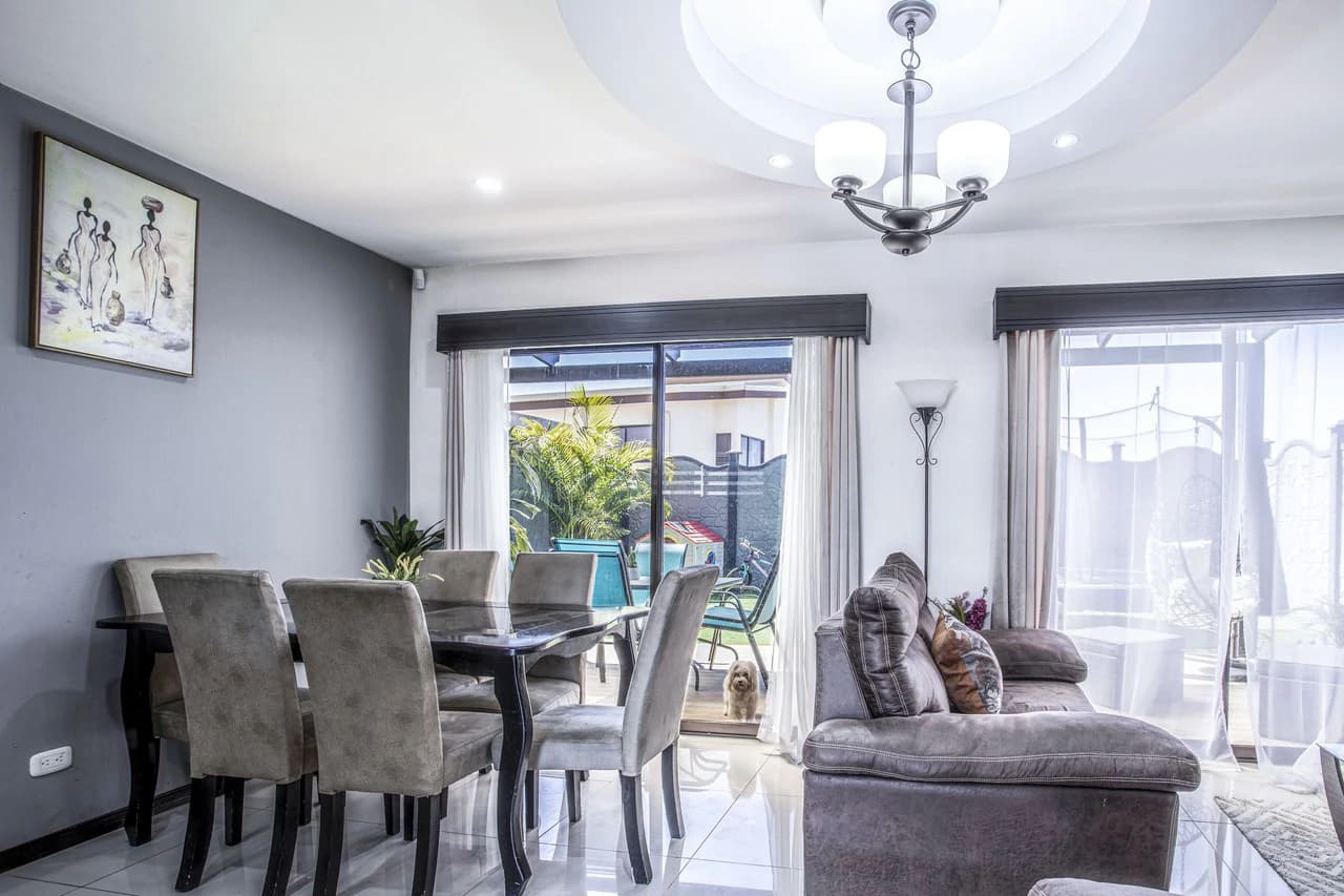2-level house for sale in condominium - photo 3