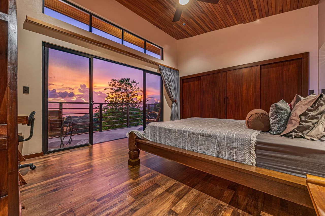 Casa Markissa: Luxury Oceanview Villa with Proven Rental Income. - photo 51