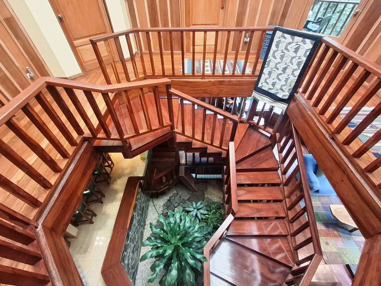 Casa Monte Verde: A LUXURY RAINFOREST HOME - photo 34