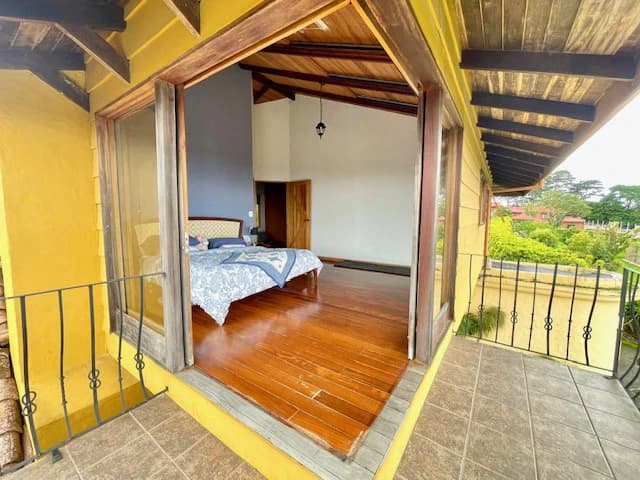Colonial-Contemporary House with Retractable Star Roof, Guest House, and Panoramic Views - photo 26