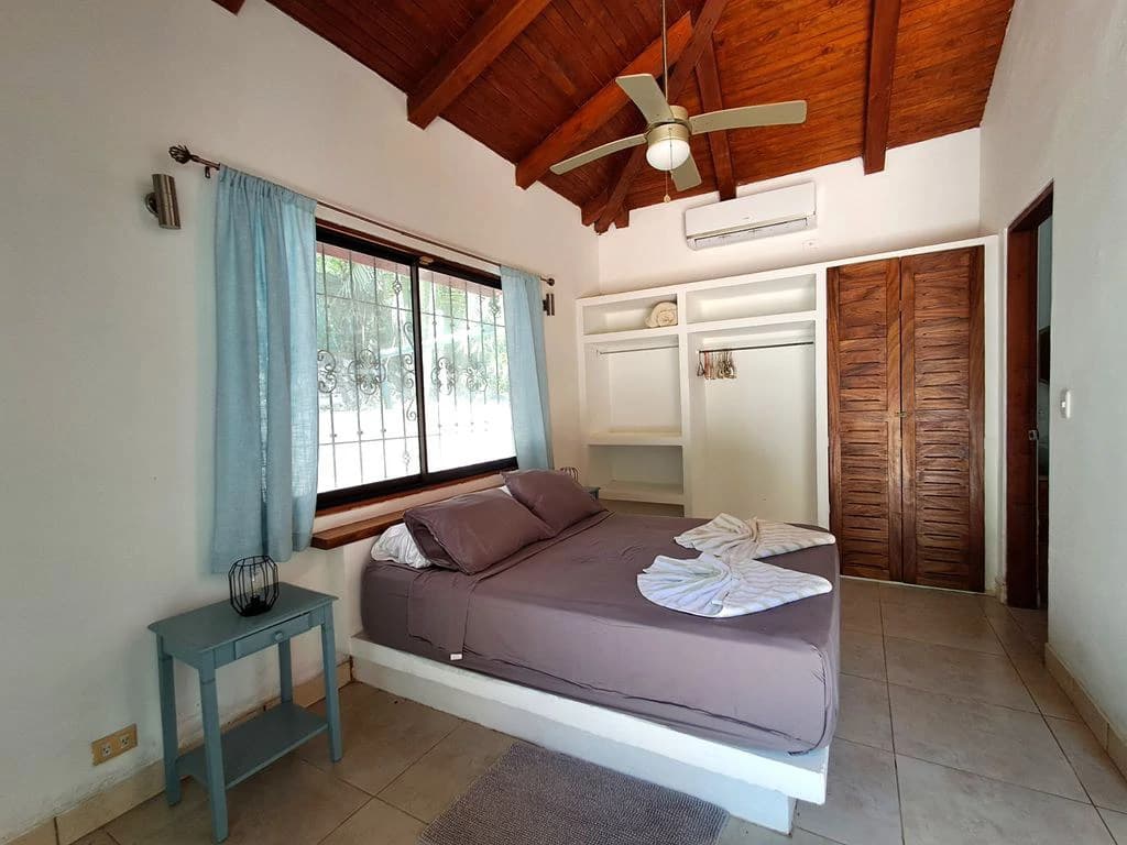 Casa Colibri: Tropical Home with Casita, Pool & Prime Buenavista Location - photo 6