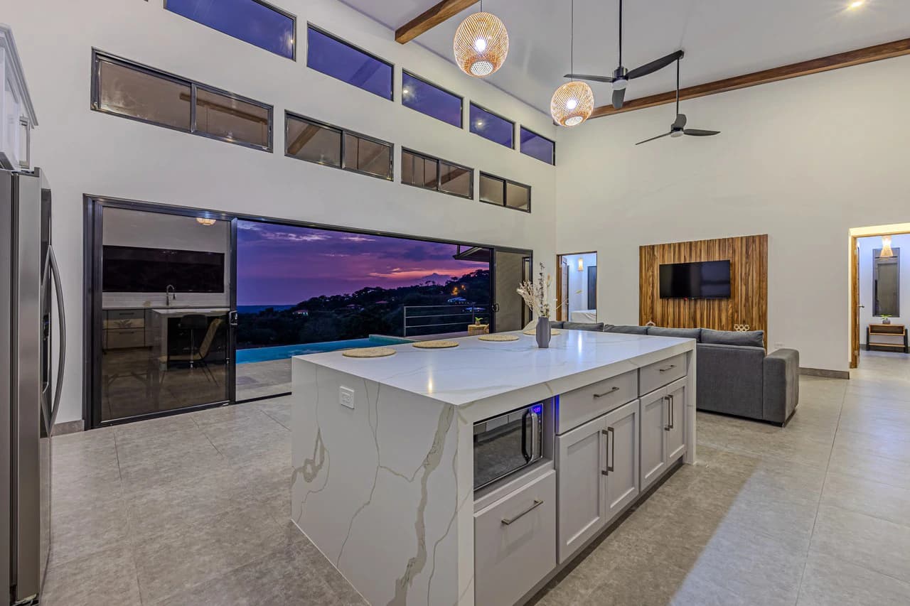 CHONTALES NEW VILLA WITH PANORAMIC OCEAN AND MOUNTAINS VIEWS: Mountain Villa For Sale in Ojochal - photo 28
