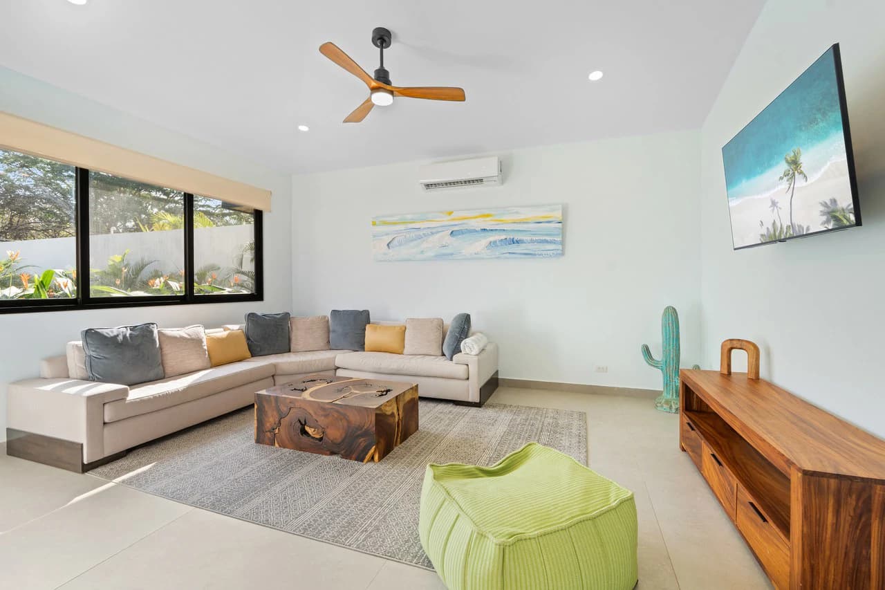 Casa Guacamaya Azul: Fully Furnished Luxury Villa in Playa Grande - photo 16
