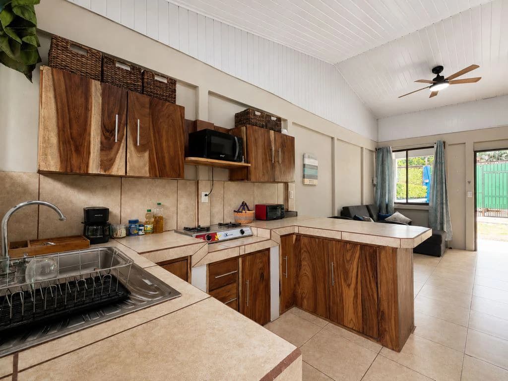 Casa Elo: Home Close to the Beaches, Combining Local Living with Rental Potential - photo 7