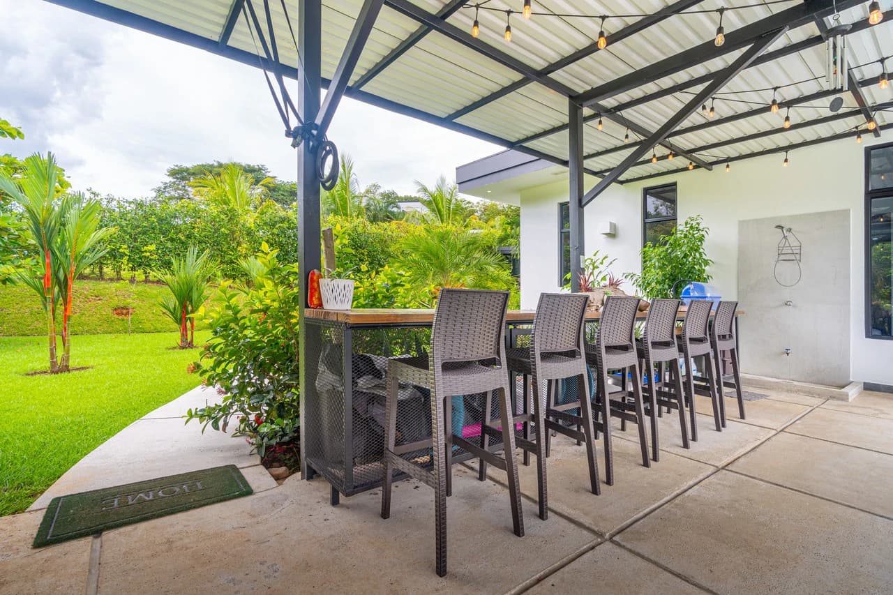 Outstanding Garden Treasure in Ojochal, Modern 4 bedroom on 1 acre - photo 16